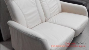Кожаный релакс диван с регулируемыми спинками и подголовником
