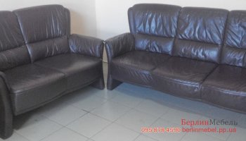 Комплект кожаных диванов
