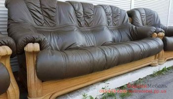 Трехместный кожаный диван на дубовом массиве