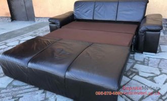 Четырехместный раскладной диван