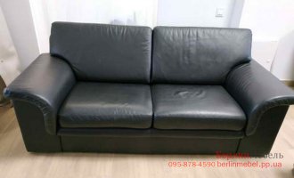 Двухместный раскладной кожаный диван 