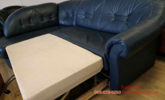 Классический  угловой диван 