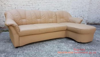 Кожаный угловой  диван