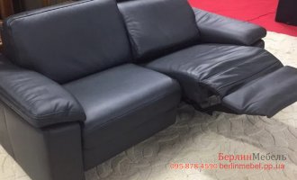 Кожаный диван реклайнер Hukla