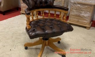 Оригинальное кожаное кресло chesterfield