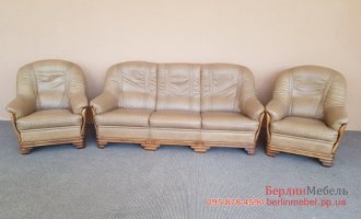 Кожаный комплект мебели 3+1+1
