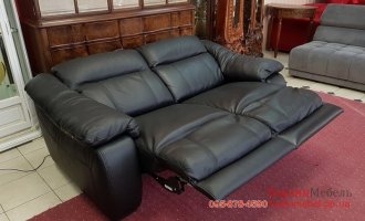 Новый кожаный диван электрореклайнер