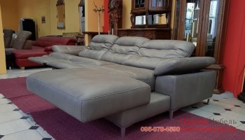 Кожаный угловой диван с выдвижным механизмом " Аллигатор"