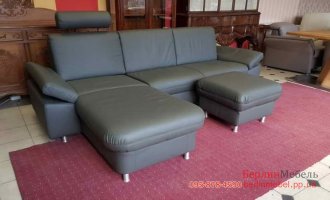 Угловой диван с подставным пуфом