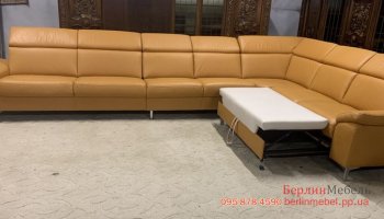 Большой фирменный раскладной диван 