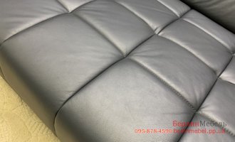 Большой кожаный  диван трансформер