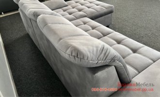Кутовий розкладний диван з нішею