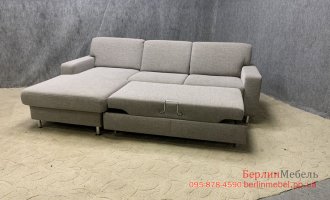 Угловой диван из ткани с нишей