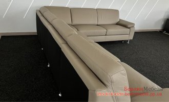 Шкіряний кутовий розкладний диван