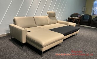 Шкіряний розкладний диван пуфік