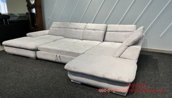 Великий розкладрий диван
