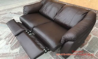 Двухместный кожаный диван-реклайнер