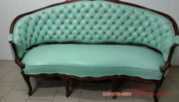 Трехместный диван в стиле Барокко